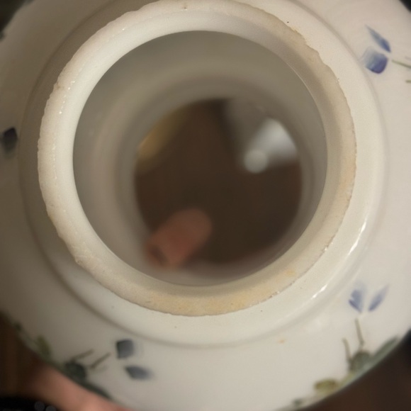 VINTAGE MILK GLASS HURRICANE LAMP SHADE 1960’s - Picture 7 of 11